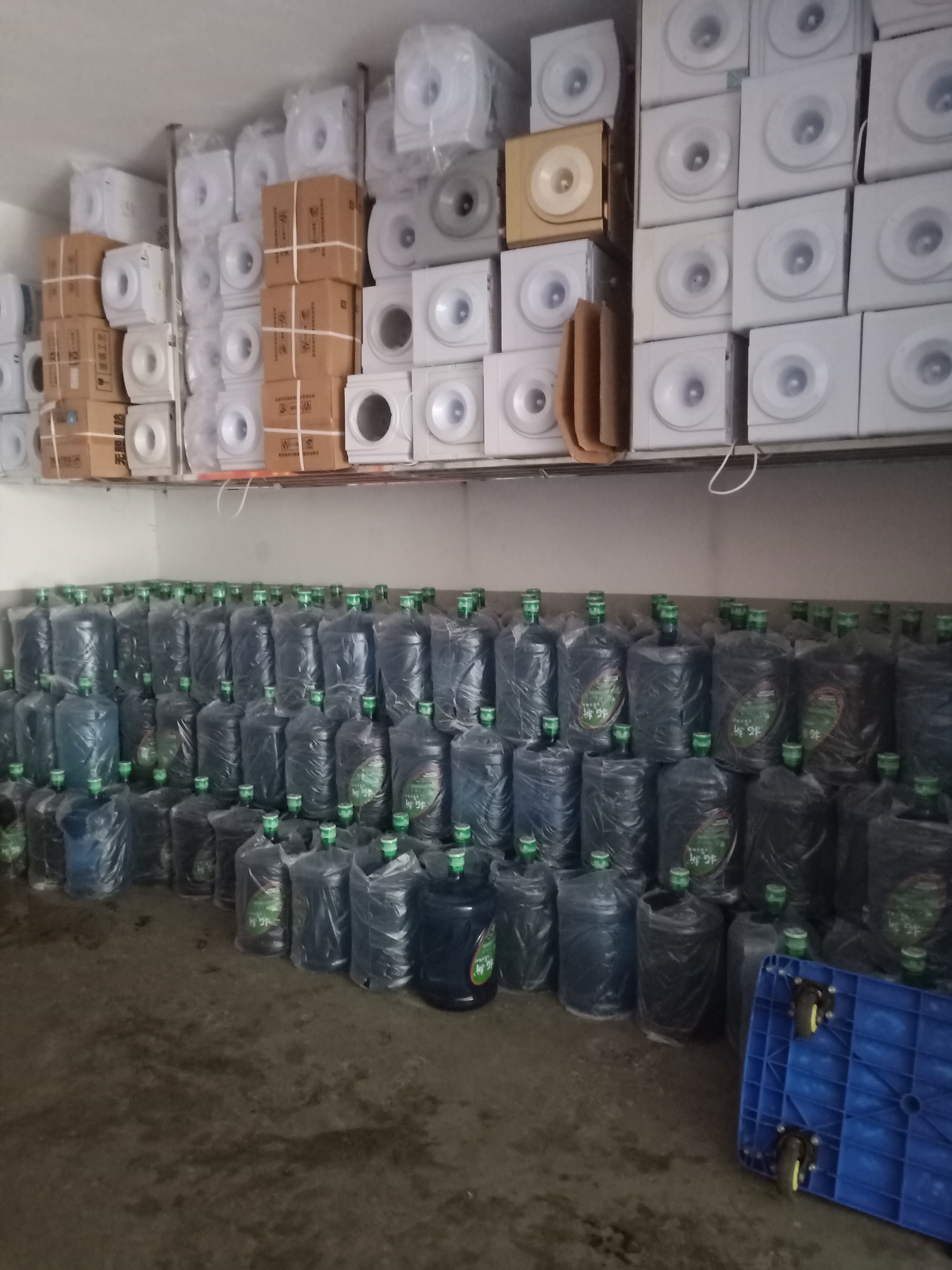 正敏桶裝水批發零售配送中心 -桶裝水站